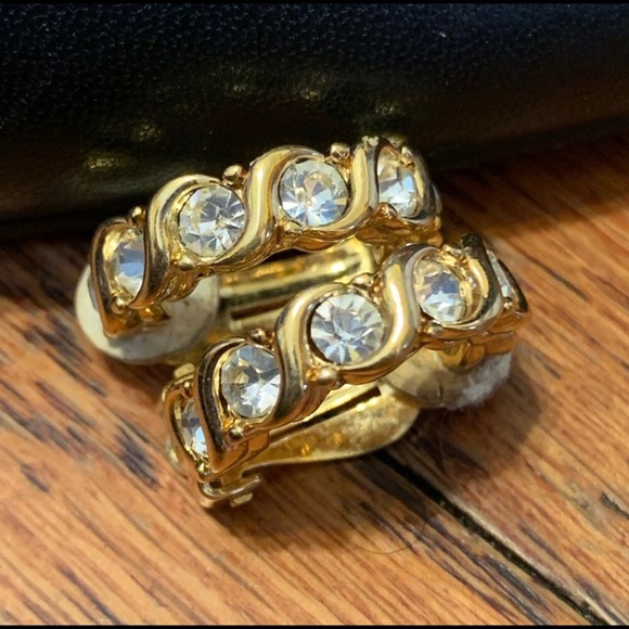 D’Orlan Gold & Diamond Costume Clip-On Earrings - Picture 1 of 9